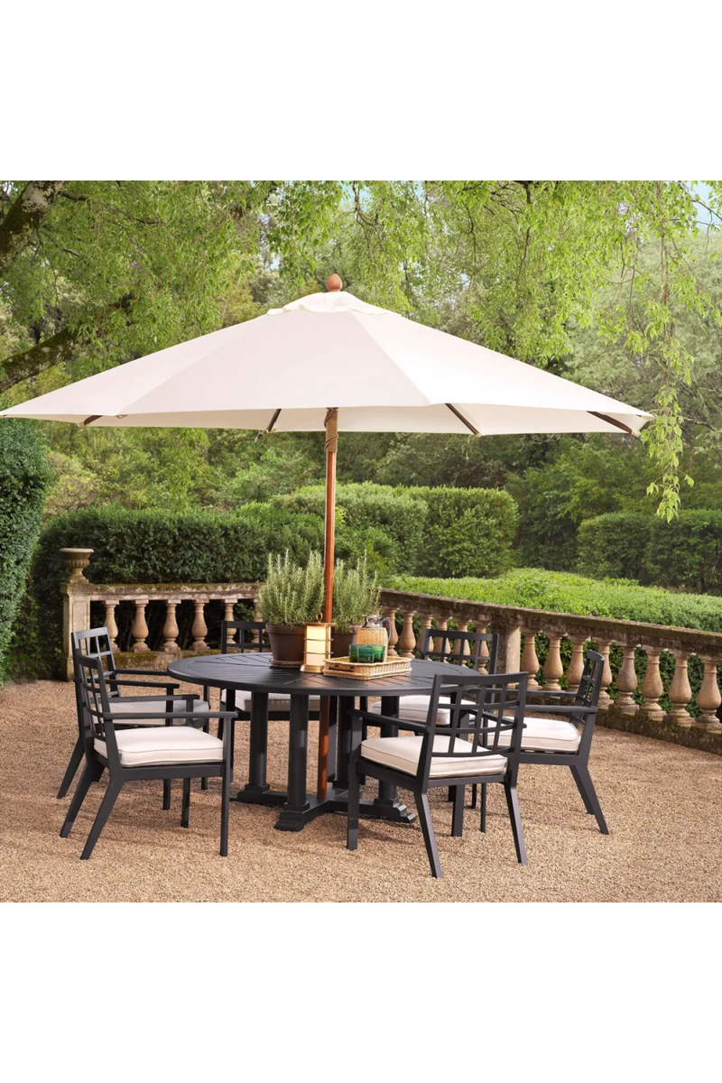 Black Round Outdoor Round Dining Table | Eichholtz Bell Rive | Eichholtzmiami.com