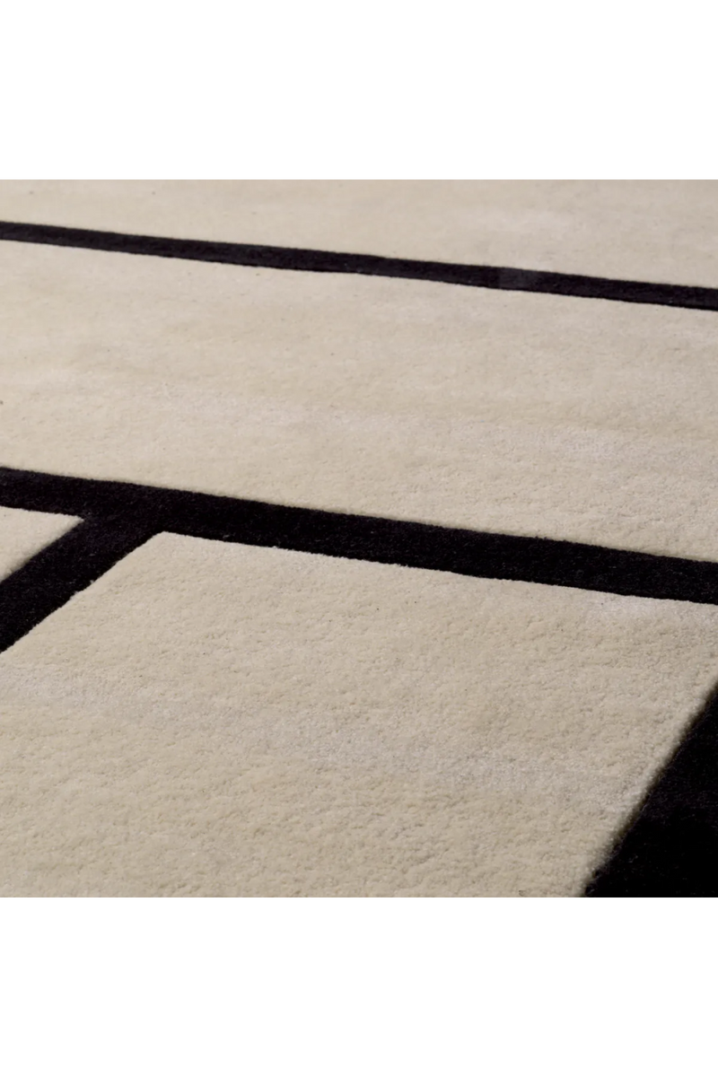 Off-White Wool Area Rug 7' x 10' | Eichholtz Omar | Eichholtzmiami.com