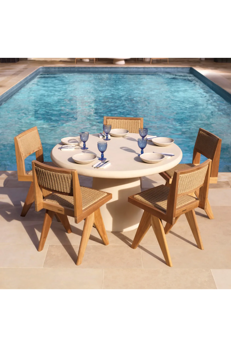 White Round Outdoor Dining Table M | Eichholtz Cleon | Eichholtzmiami.com