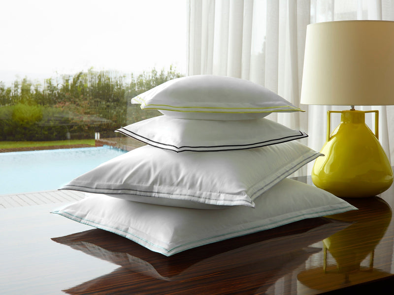 700TC Sateen Pillowcase Set | Amalia Home Sereno | Eichholtzmiami.com