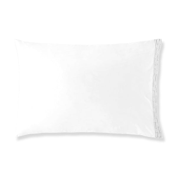 400TC Percale Embroidered Pillowcase Set | Amalia Home Memória | Eichholtzmiami.com