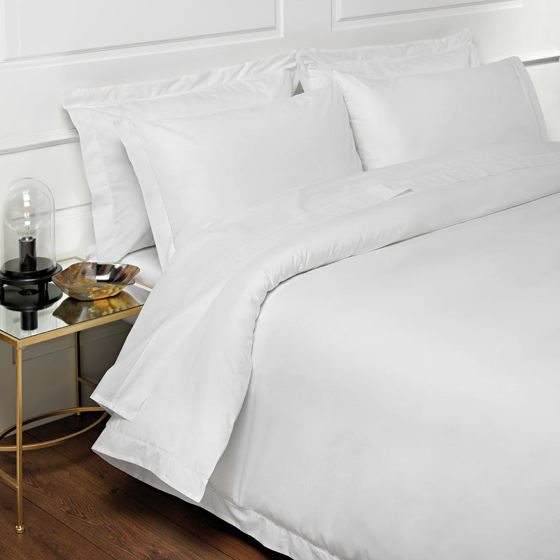 525TC White Percale Duvet Cover | Amalia Home Victoria | Eichholtzmiami.com