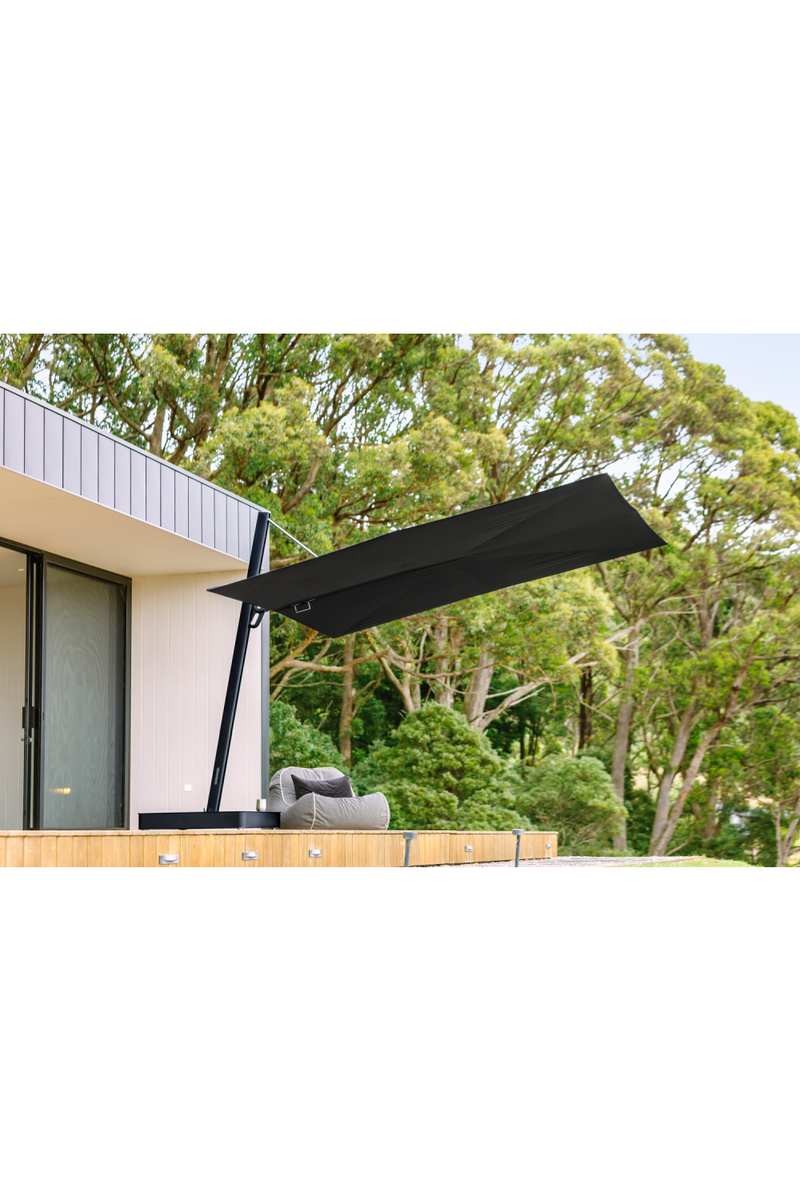 Square Outdoor Cantilever Umbrella (9’ 10”) | Umbrosa Versa UX | Eichholtzmiami.com